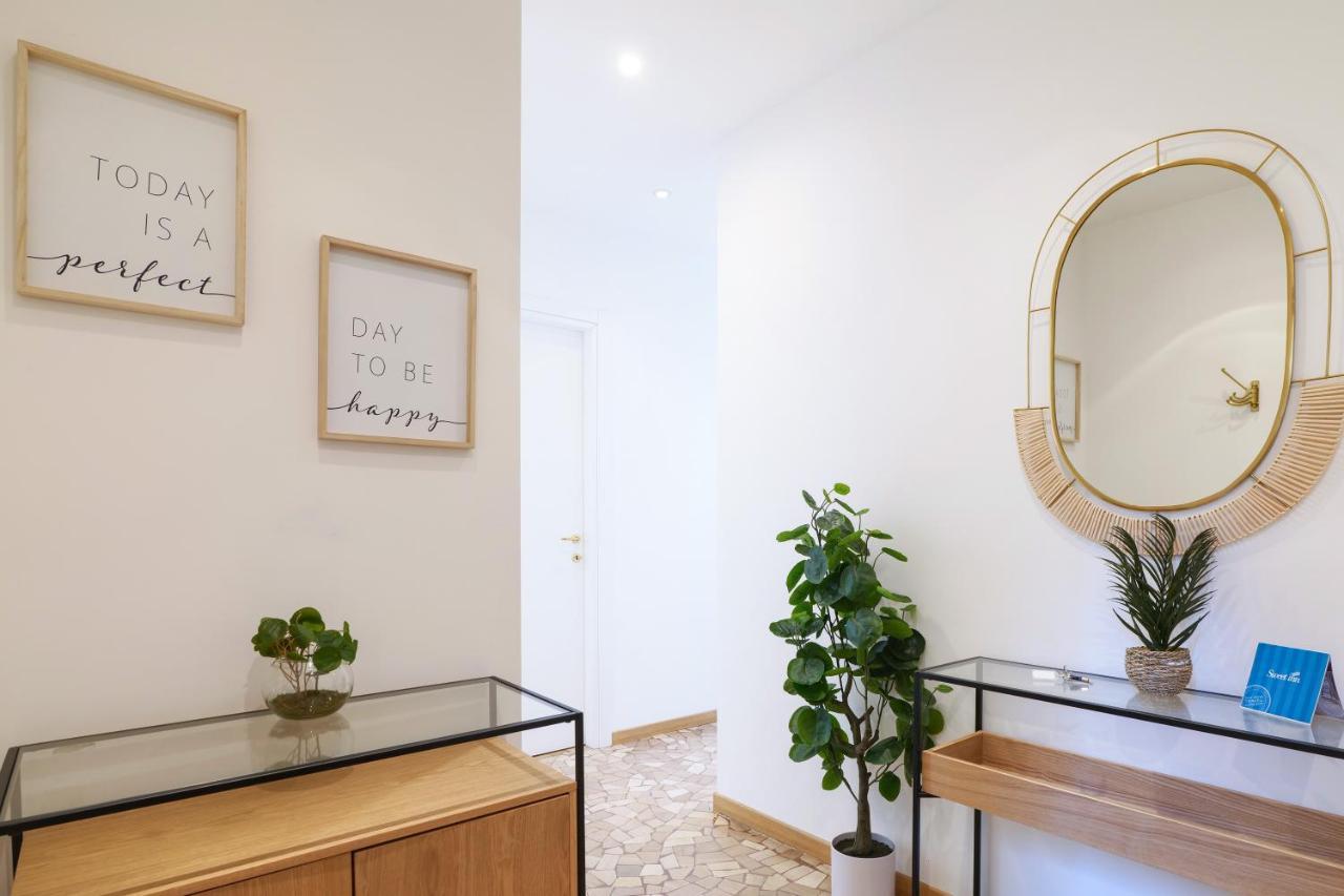 Sweett - Fontana Apartment Milan Luaran gambar